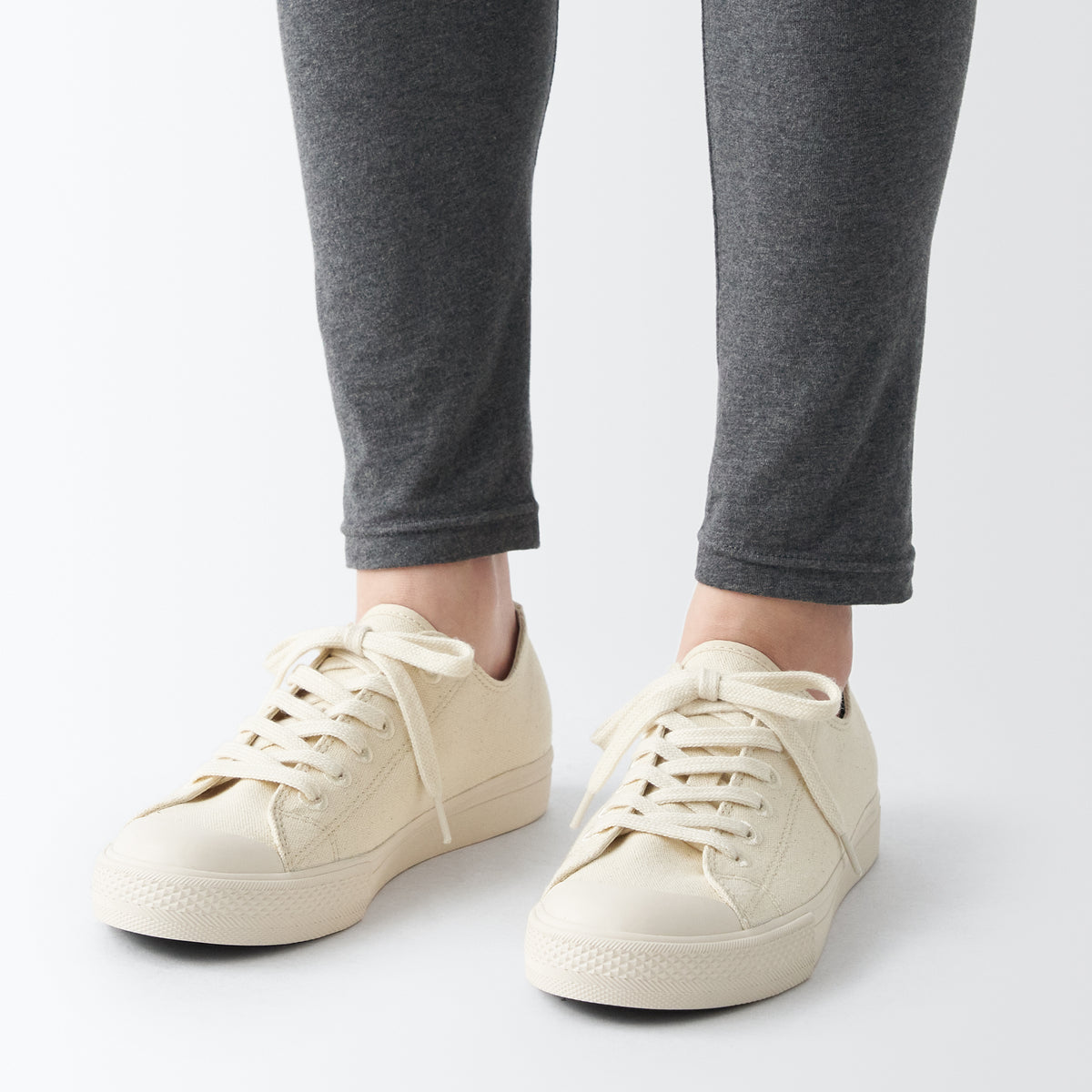 Classic White Sneakers - Size 40 (9.5)